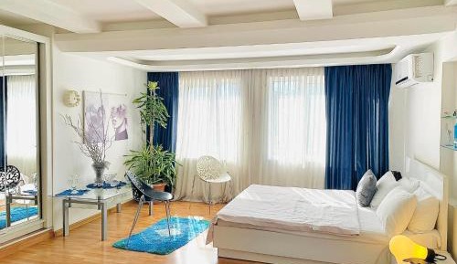 King Room with Mountain View