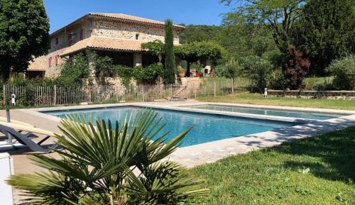 Queen Room with Garden View