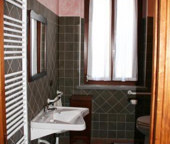 Single Room - Disability Access