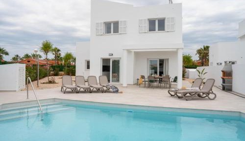 Villa with Private Pool