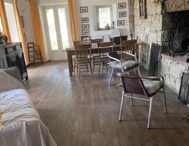 Villa with Garden View