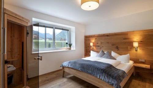  Apartment im Erdgeschoss mit Garten Bergblick