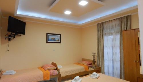 Studio with Balcony and Sea View