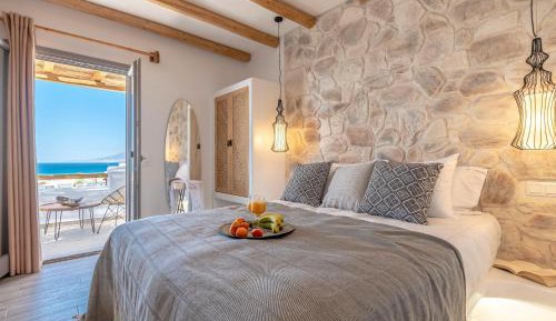 Deluxe Suite with Sea View