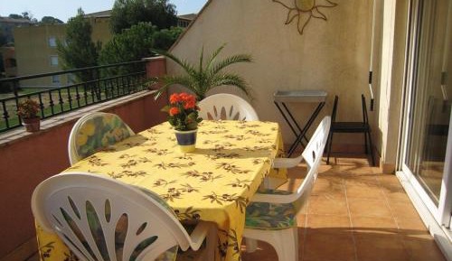 Apartment (6 Adults)