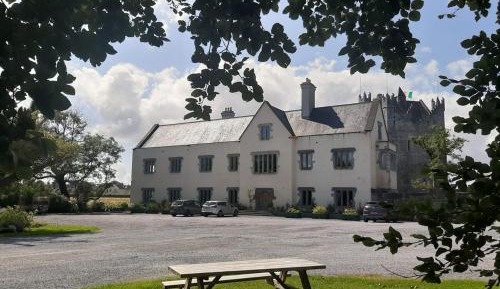 Deluxe Double Room with Shower