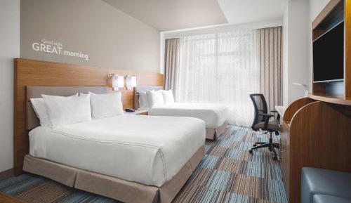 Standard Queen Room with Two Queen Beds