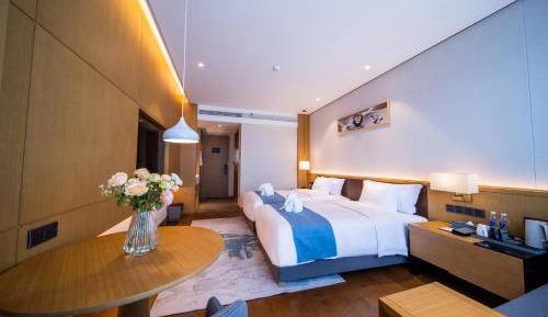 Standard Twin Room with Two Twin Beds, Nonsmoking