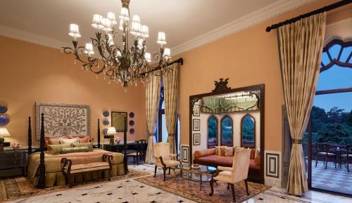 Historical Suite with Garden View 