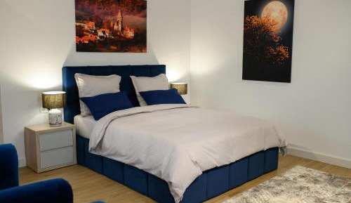 Queen Room with Balcony