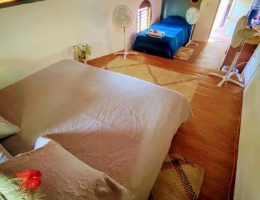 Triple Room with Shared Bathroom