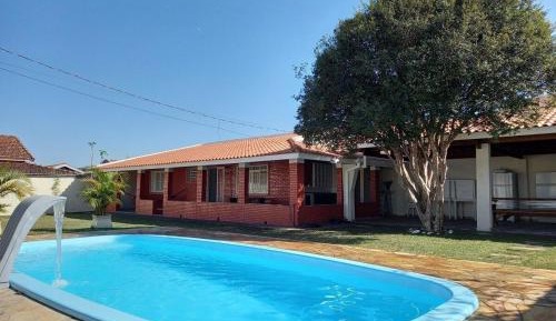 Apartment with Pool View 