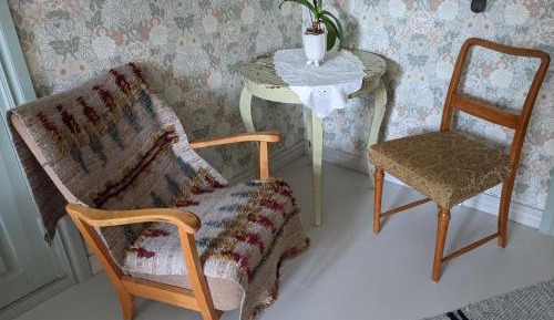 Twin Room with Shared Bathroom