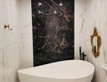 Deluxe Double Room with Bath