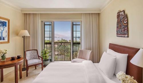 Two-Bedroom King/Twin Residence