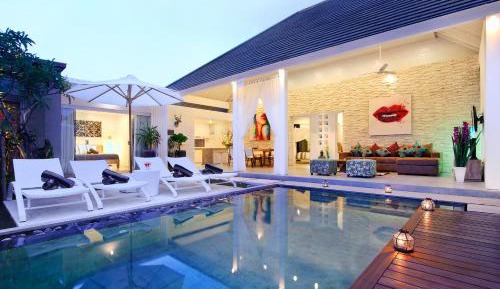 Deluxe Four-Bedroom Villa with Private Pool