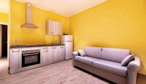 Apartment with Pool View 