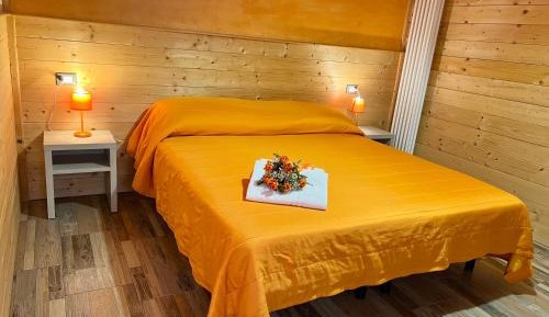 Quadruple Room with Private Bathroom