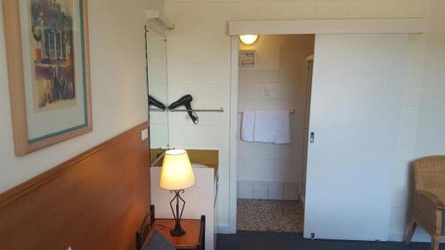 Budget Single Room
