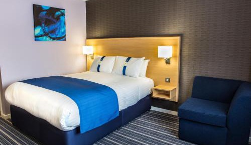 Standard Double Room with Free Hot Breakfast