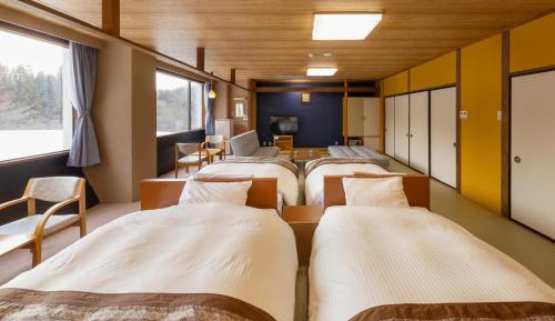 Japanese-Style Quadruple Room with Bed -The Main - Non-Smoking