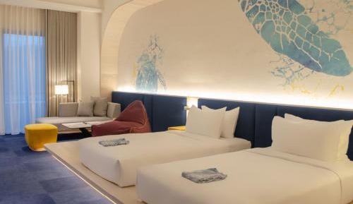 Twin Room with Mountain View