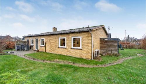 Three-Bedroom Vacation Home 