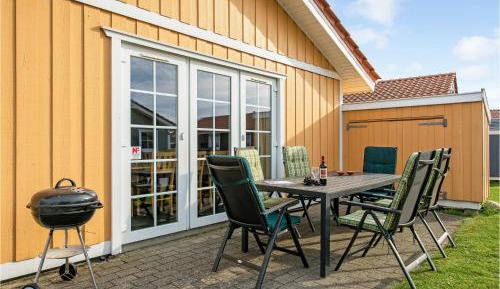 Four-Bedroom Holiday Home