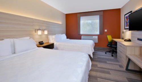 Suite with Two Queen Beds