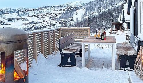 Three-Bedroom Vacation Home 