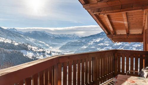 Three-Bedroom Superior Apartment