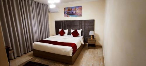 Standard Single Room