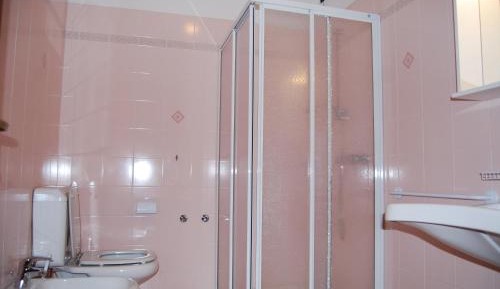 One-Bedroom Apartment (2 Adults)