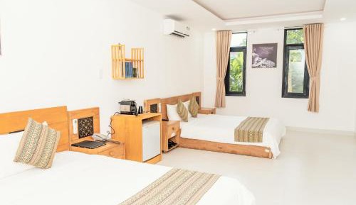 Deluxe Double or Twin Room