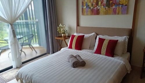 Studio Apartment with Sea View