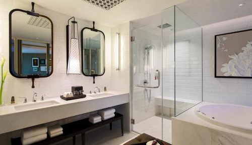 Ambassador Suite, 1 Bedroom Suite, 1 King, Sea view