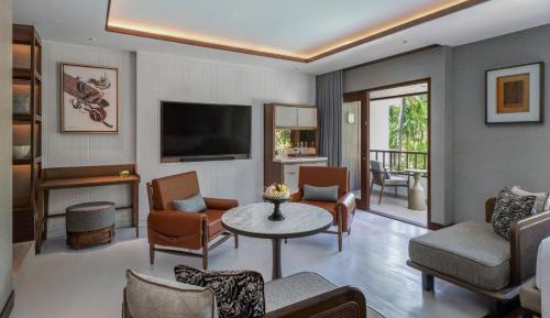 Deluxe Studio, Larger Guest room, 2 Double Bed(s) with Free Daily Activity