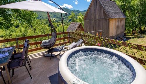Two-Bedroom Holiday Home with Hot Tub