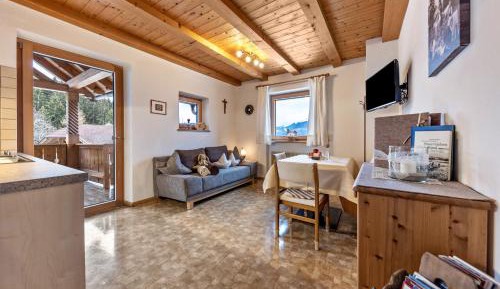 Superior One-Bedroom Apartment with Balcony