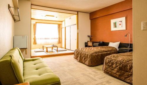 Room with Tatami Area