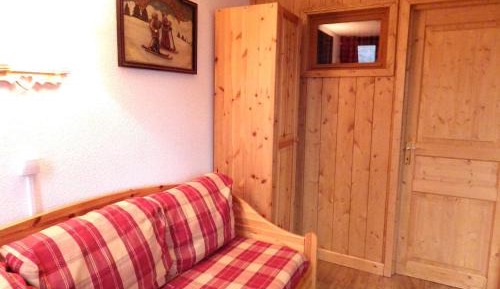 Apartment (4 Adults)