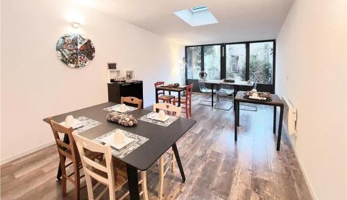 Five-Bedroom Holiday Home