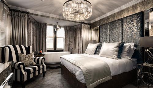 Deluxe Double Room with Bath