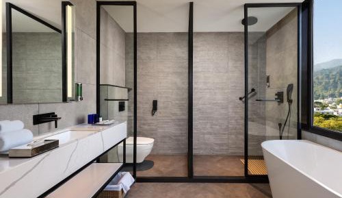 King Room with 20% off on F&B and 20% off on Spa