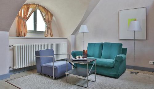 Gallery Room