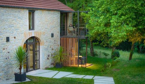 Deluxe Double Room with Terrace