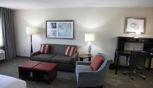 Queen Studio - Disability Access/Non-Smoking