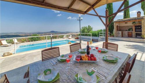 Four-Bedroom Vacation Home