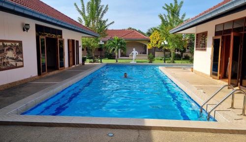 Double Room with Pool View