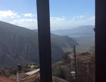 Family Room with Mountain View